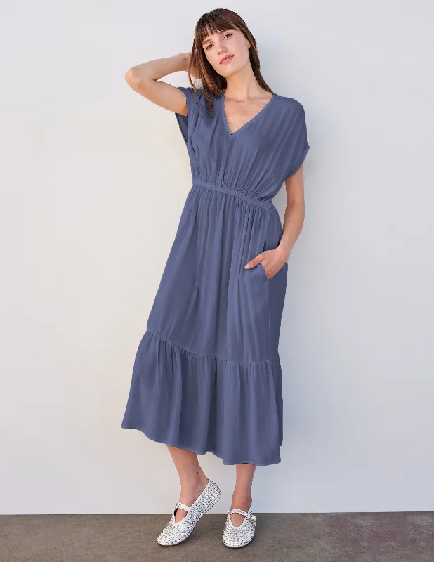 Midi Dresses in Dark Colors -Sundry Midi Dress with Ruffle in Navy