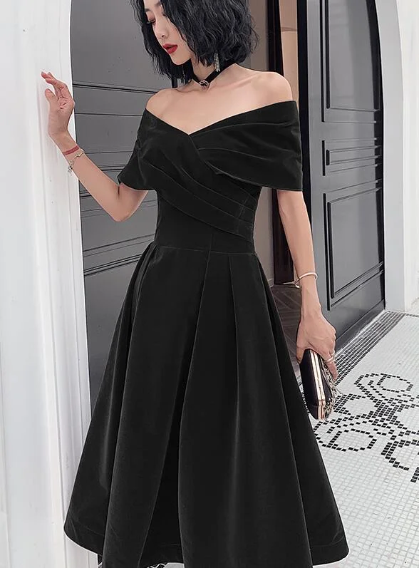 Evening Dress in Subtle Hues -Midi Dresses for Anniversary Party -Evening Dress in Subtle Hues -Beautiful Velvet Off Shoulder Black Tea Length Evening Dresses, New Chic Prom Dress c2481