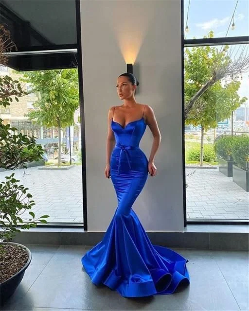 Evening Dress with Deep V-Neck -Midi Dresses with Pleated Skirt -Evening Dress with Deep V-Neck -Royal Blue Fitted Mermaid Evening Dress C1183