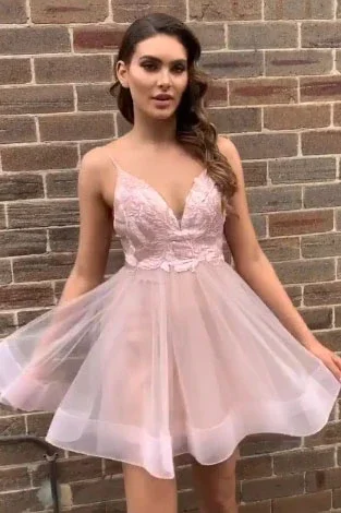 Evening Dress with Twisted Front -Midi Dresses in Shimmer Fabric -Evening Dress with Twisted Front -Simple Spaghetti Straps V Neck Backless Pink Short Homecoming Dress c3228