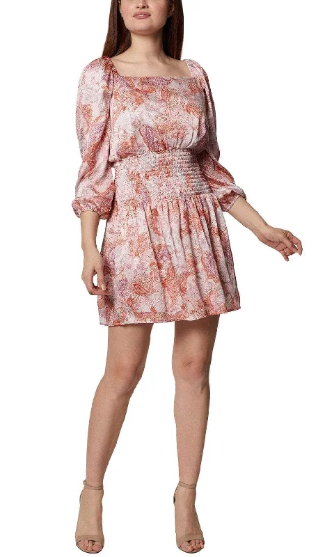 BCBG Generation GU07D02 - Square Paisley Print Casual Dress